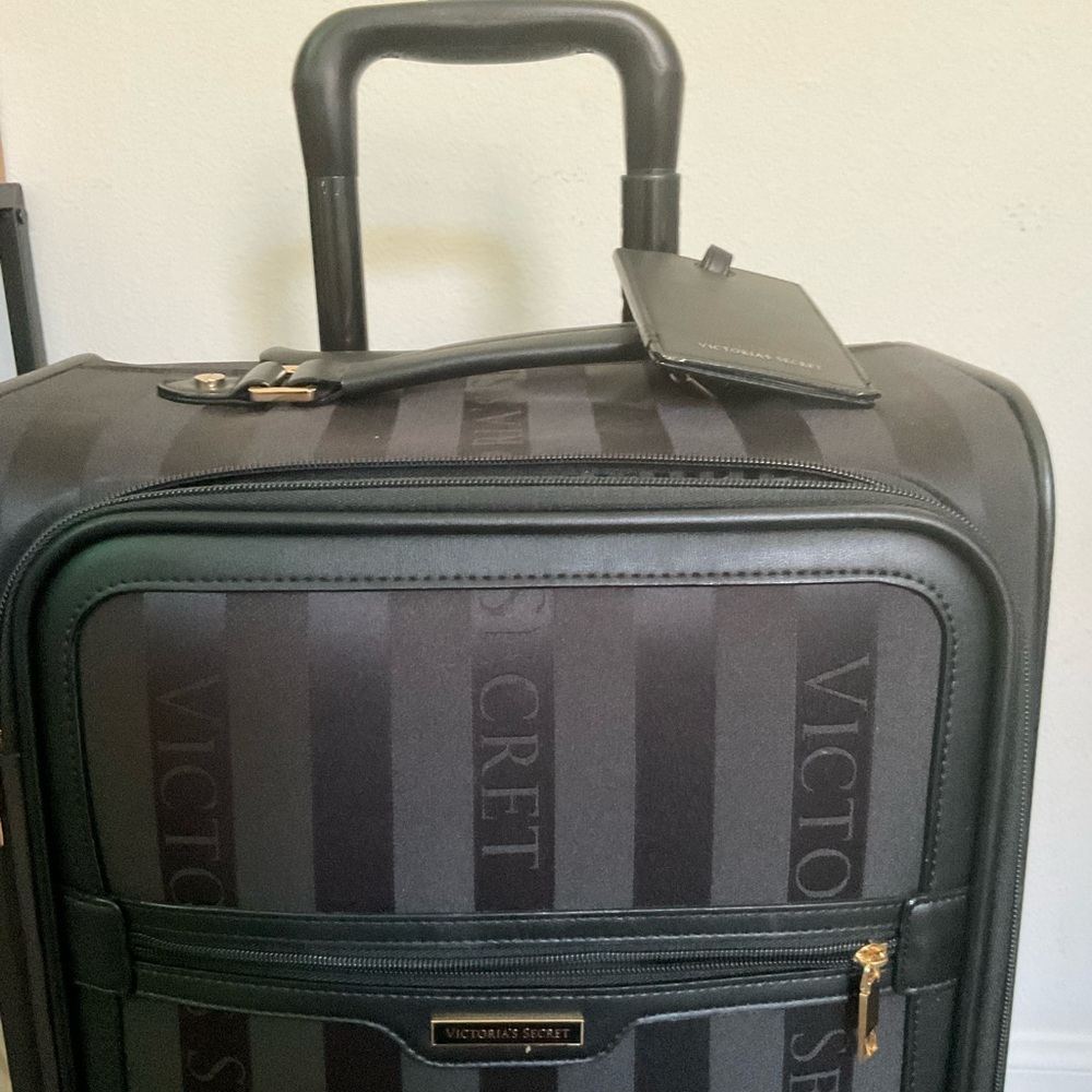 Victoria’s Secret luggage travel